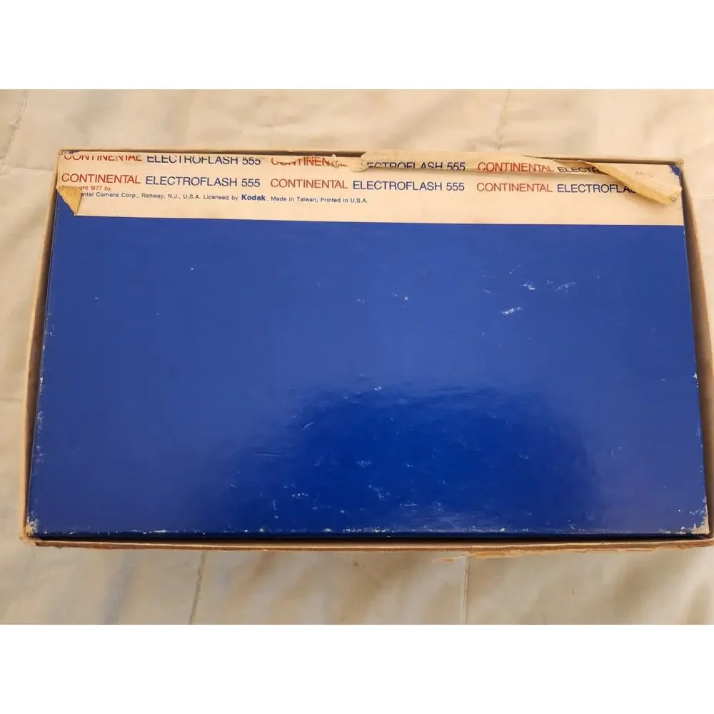 70's Continental ElectroFlash 555 Retro 110 film camera Original box & Manual